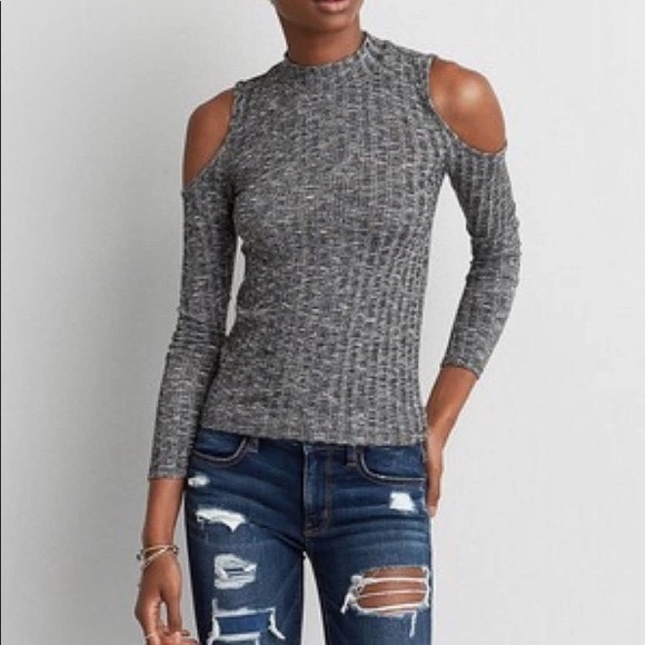 - gray american eagle open shoulder fitted top B15 - Picture 1 of 5